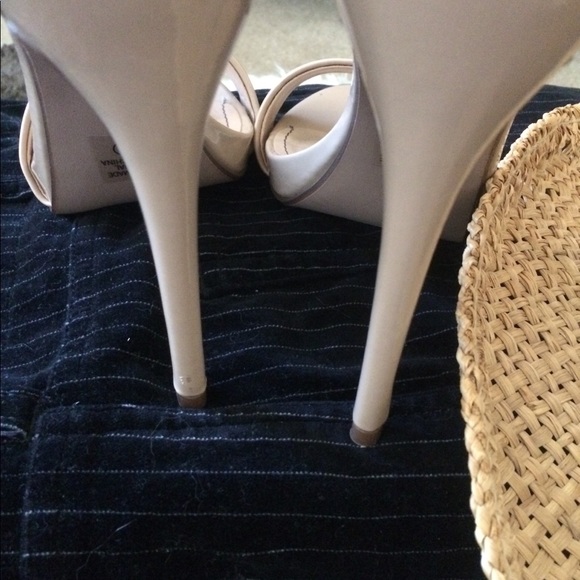 Nude elegant-fashion strap heels - Picture 7 of 8